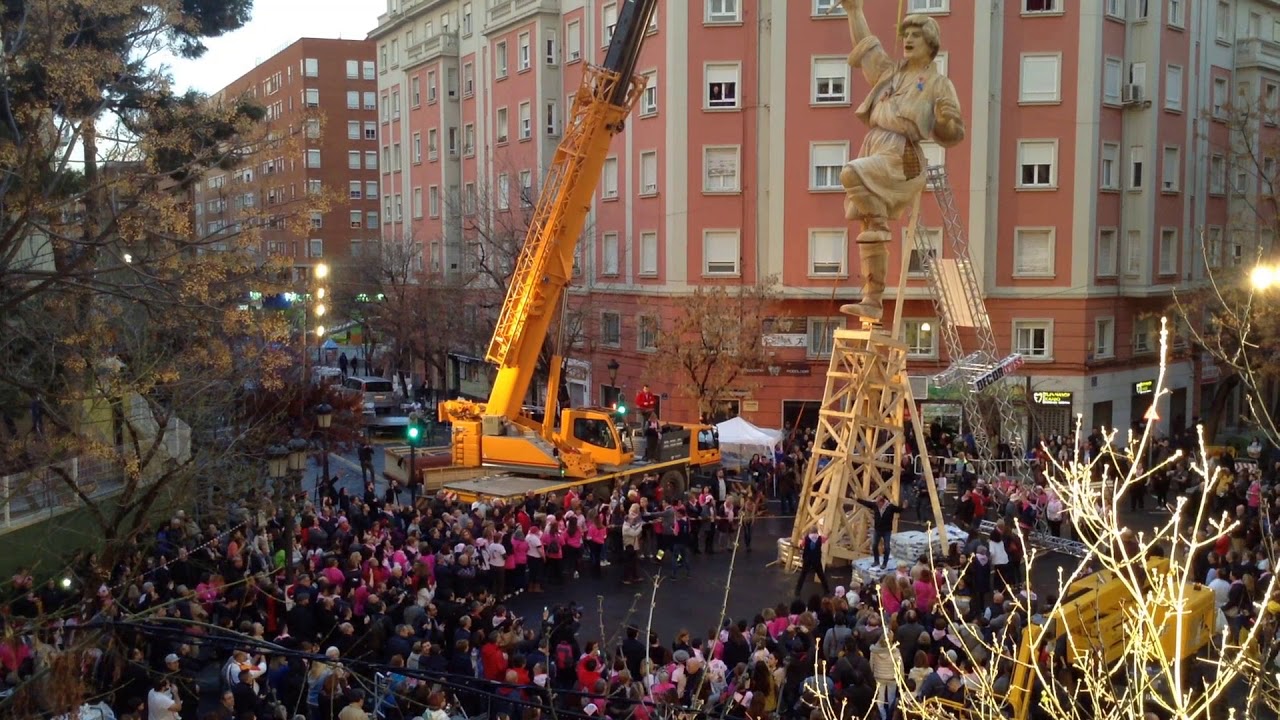 FALLAS 2018   PLANTA AL TOMBE FALLA PALLETER