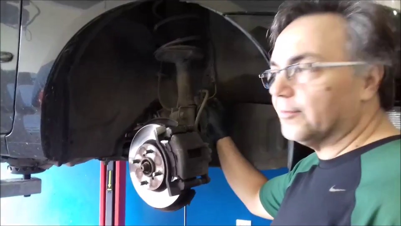 Corolla 2006 Troca de pastilhas e discos dianteiro e fluído de freio