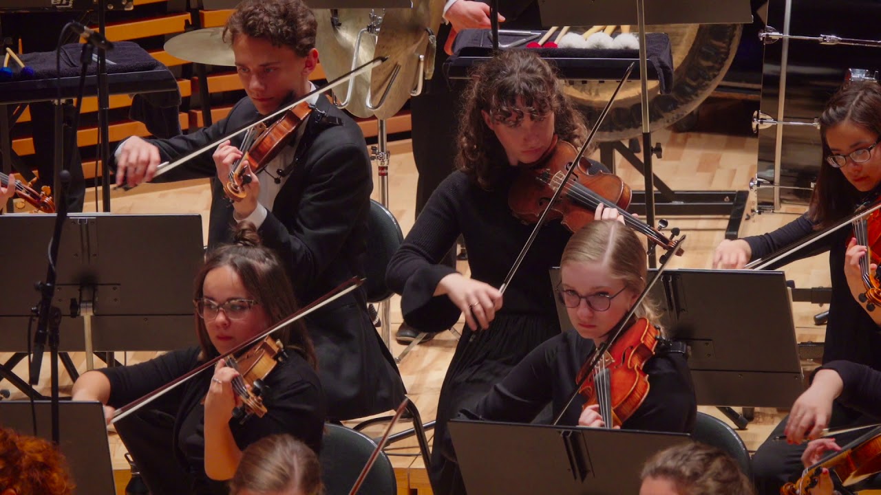 Grand Fanfare - St. Olaf Orchestra & St. Olaf Choir in Oslo (Steven Amundson, composer)