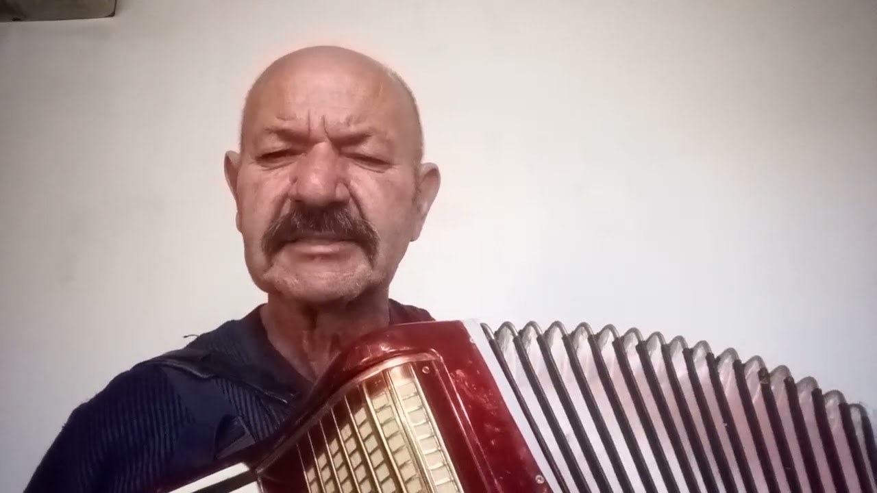 1330  Извинявай дядо попе.