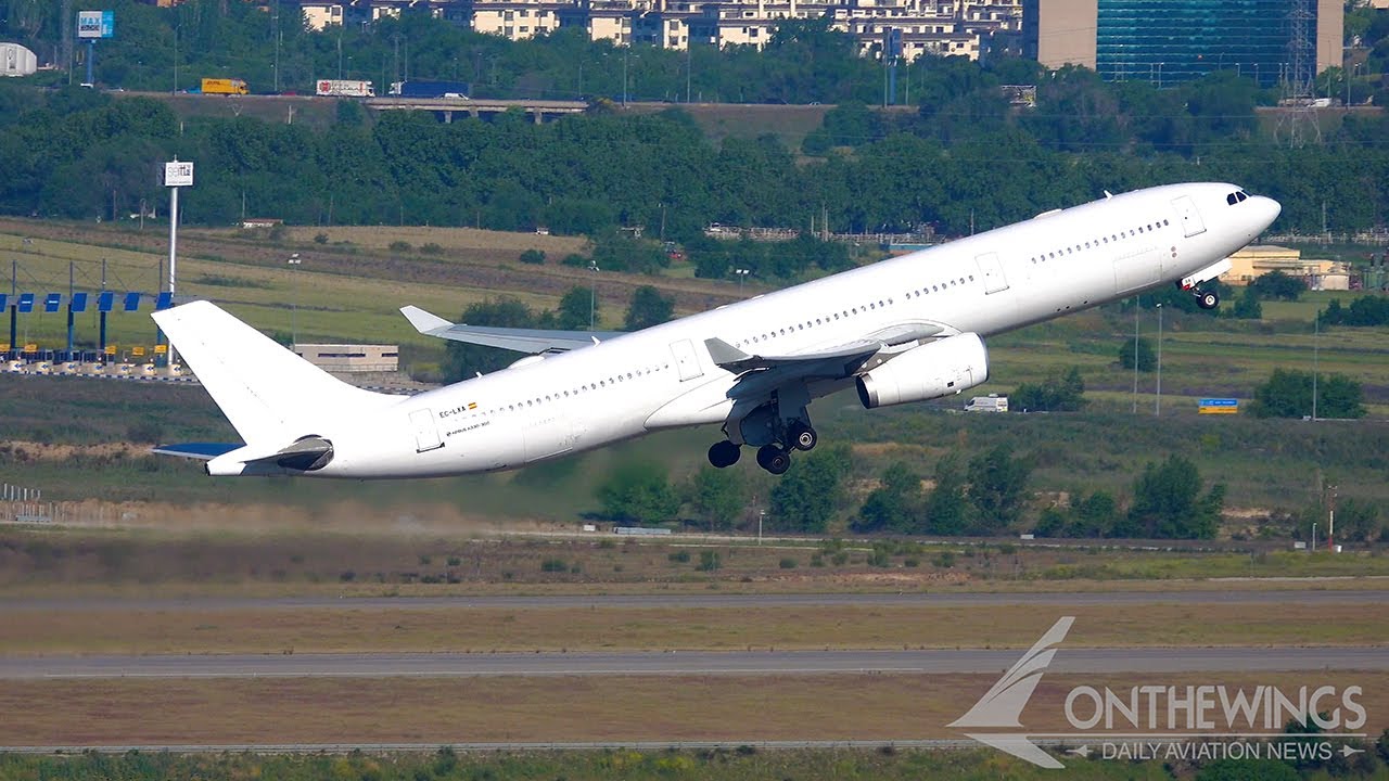 IBEROJET A330-300 