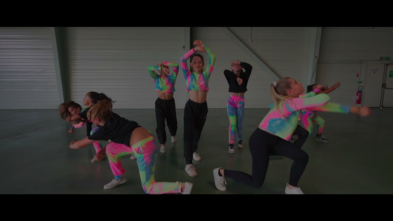 LET'S DANCE | Crew - Coralie Gonzalez