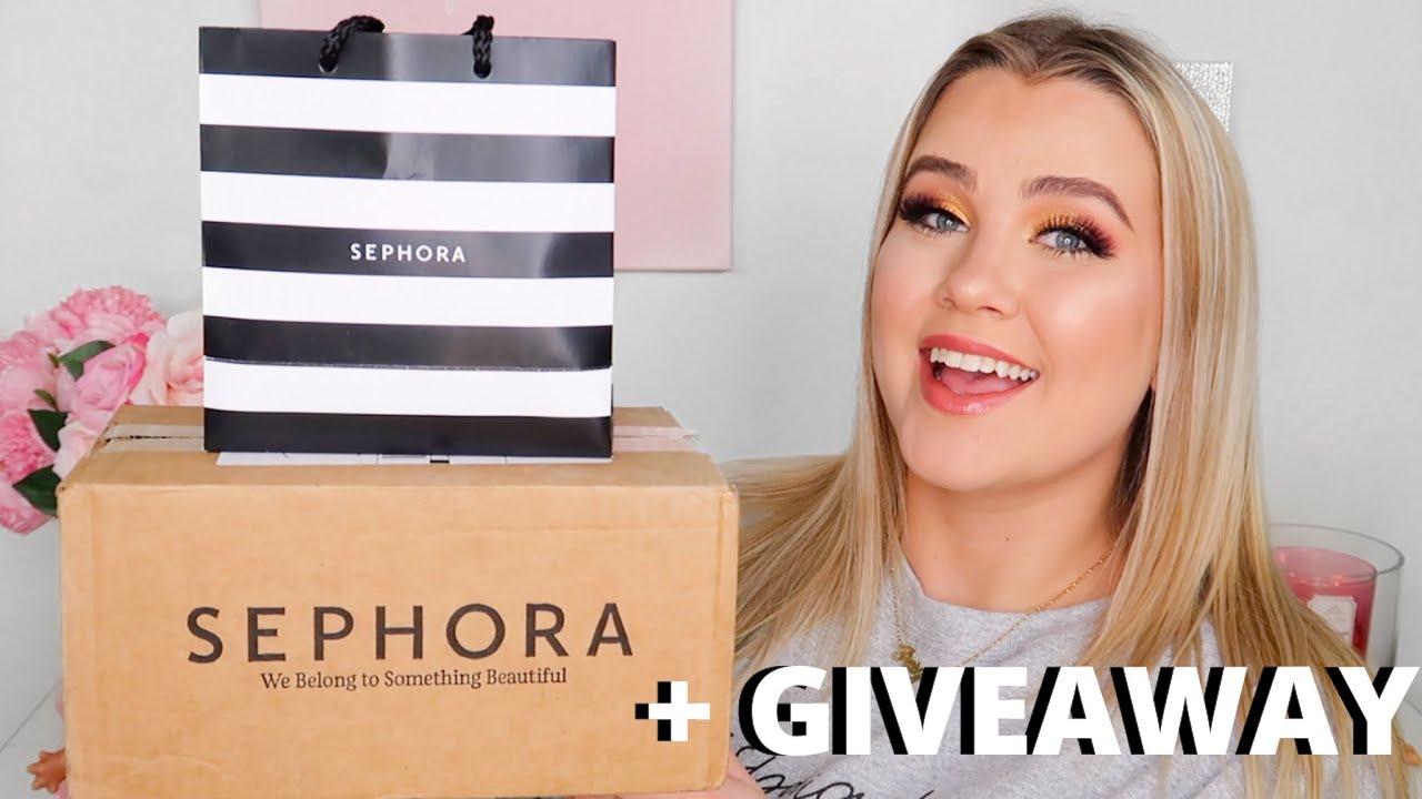 HUGE FALL MAKEUP HAUL! Sephora, Walmart & MORE! +GIVEAWAY | Paige Koren