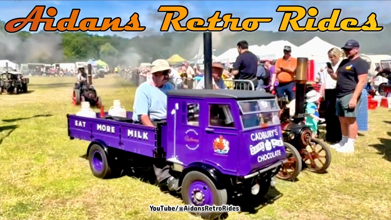 Miniature steam traction engines at Chester-Le-Street Steam and Vintage Fair | Classic Car Shows UK