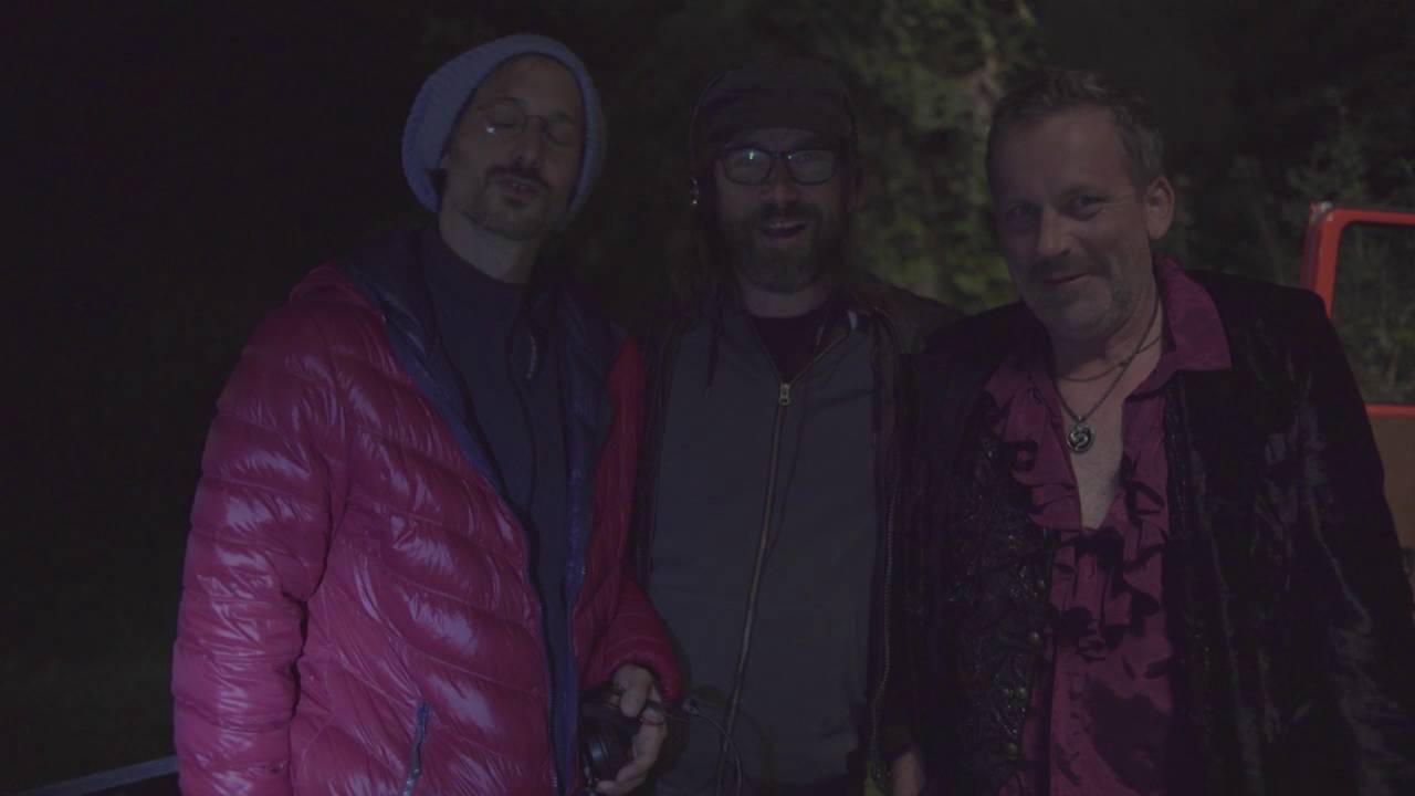 Hotel Rock'n' Roll - Stuntman