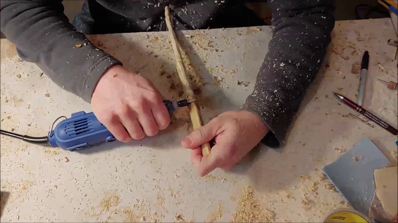 Carving a magic wand (time lapse)