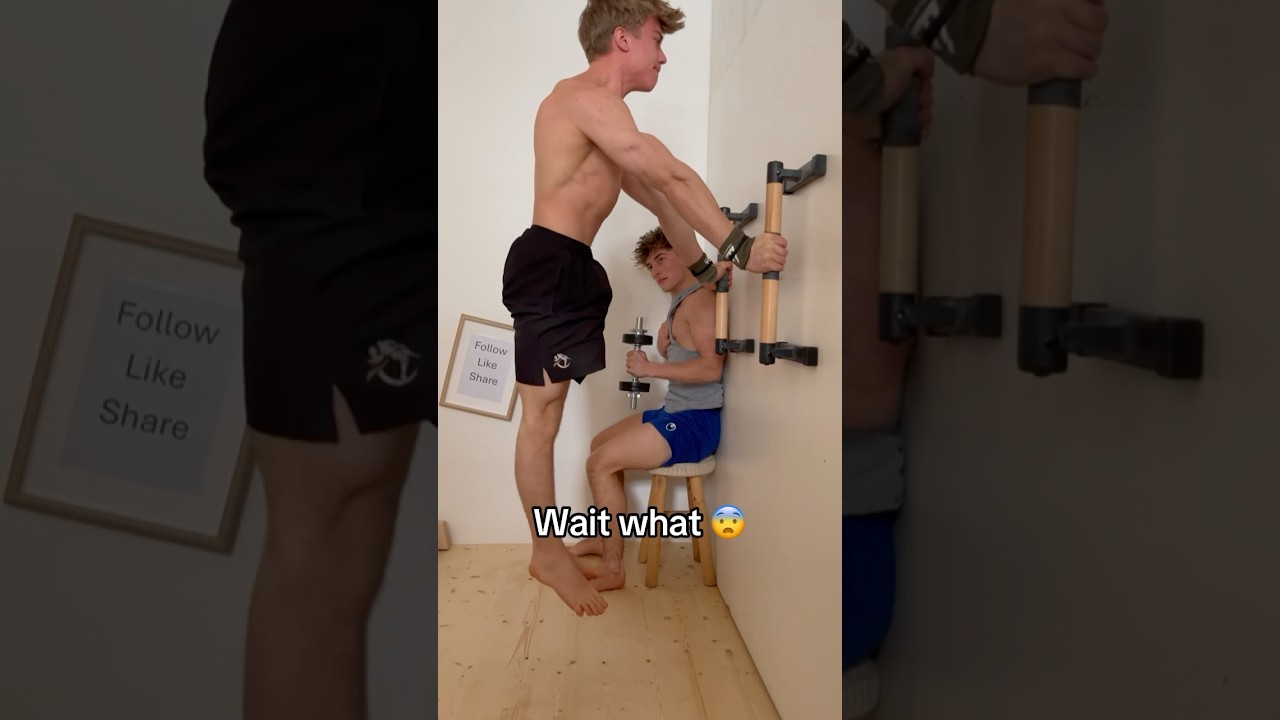 Gravity went crazy 😨 #calisthenics