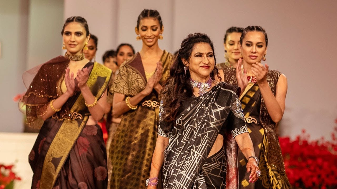 #beenakannan Showcase your grace, glamour, and beauty with the Beena Kannan collection