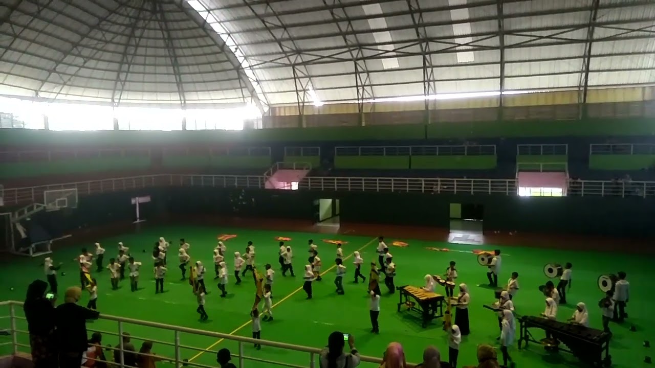 sdn trosobo 1 latihan di GOR sidoarjo
