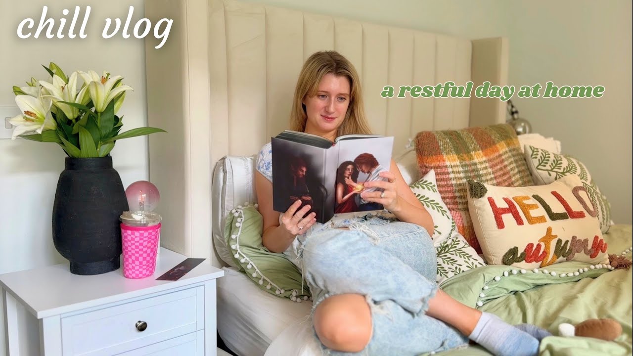 a day at home ~  reading 📖 baking 🥣 sprinting 💻