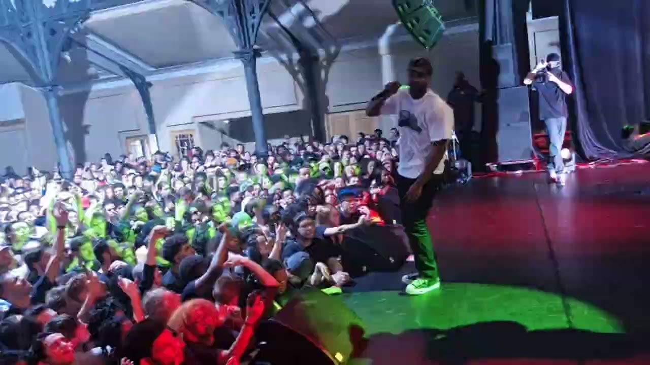 Makala - Babino (Concert Elysée Montmartre 25.11.22)