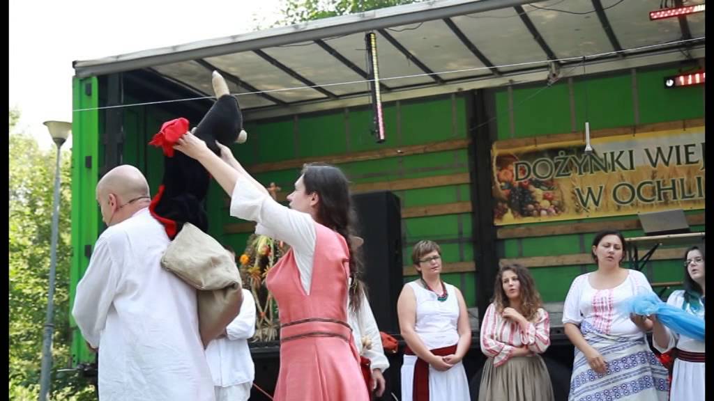 Trudny wybór - Grupa śpiewu białego DREWNO