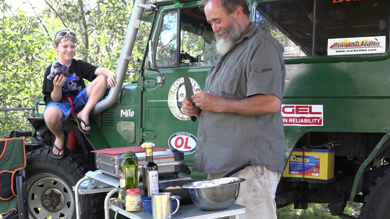Салат из яблок, свеклы и грецких орехов — Roothy Bush Cooking
