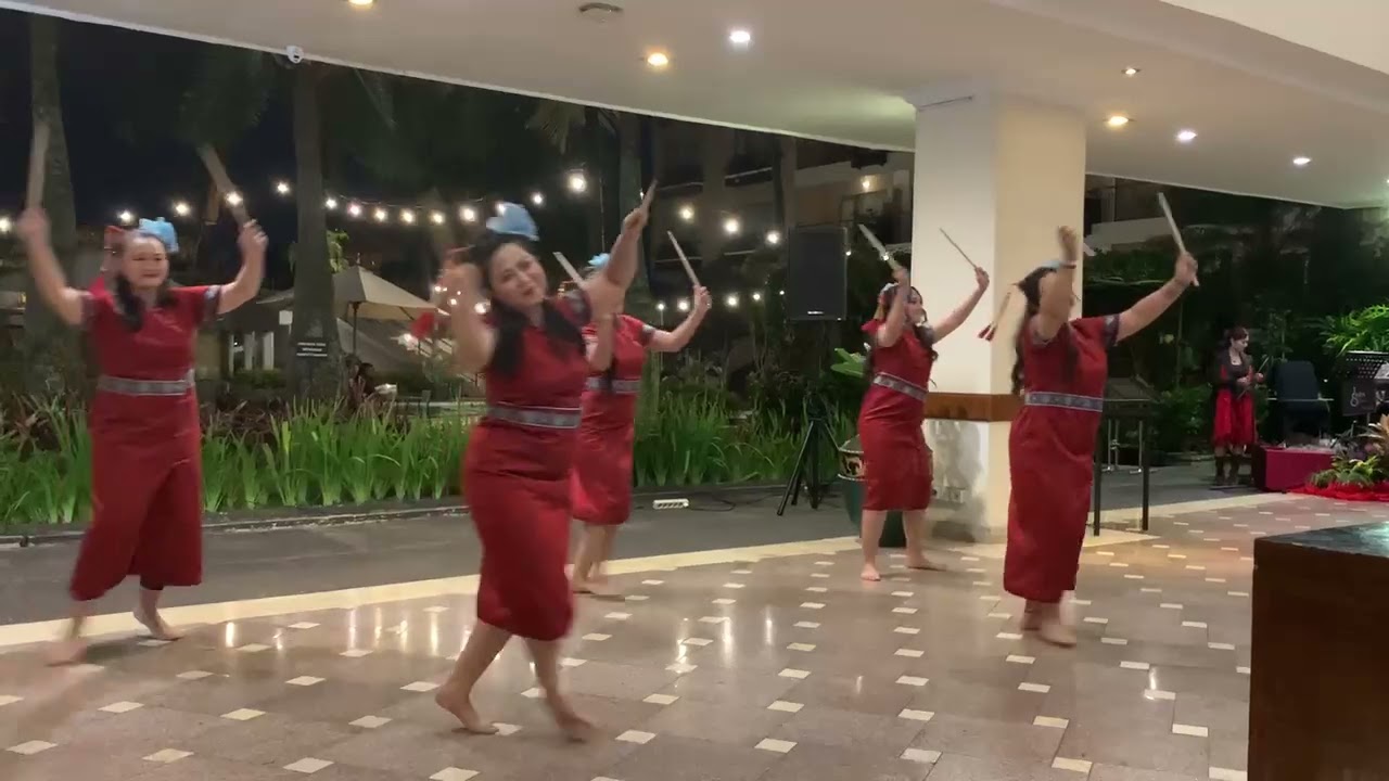 Tari kayu taiwan