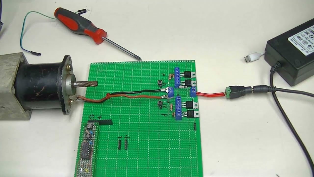 Basic 4-Transistor MOSFET H-Bridge