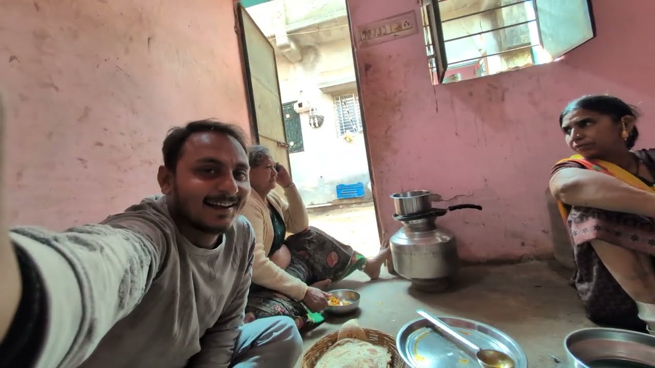Ajay Ghar shaadi mukalavi 🥻 // આજે ફઈ સાડીઓ મોકલાવી🥻#The.JVVlogs#viral #vlogs 