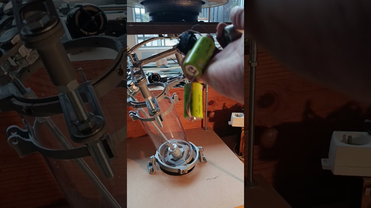 Reproduction revisité de la machine de Master Alex