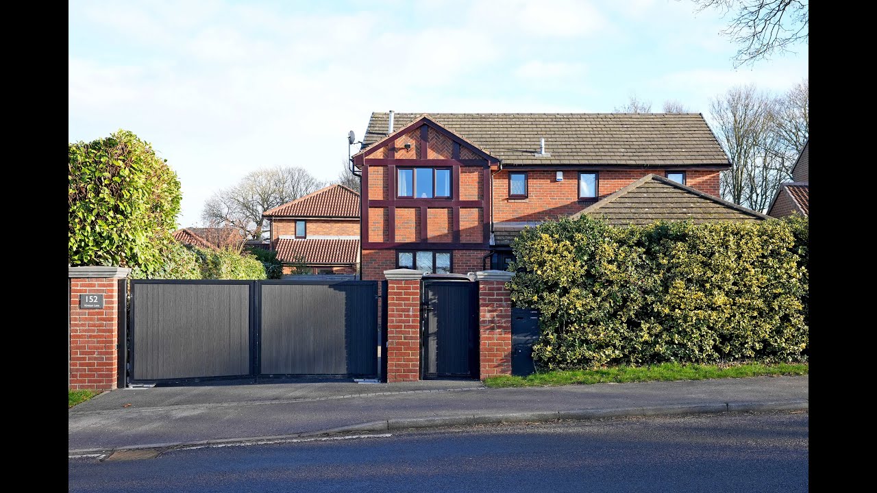 152 Kiveton Lane, Todwick