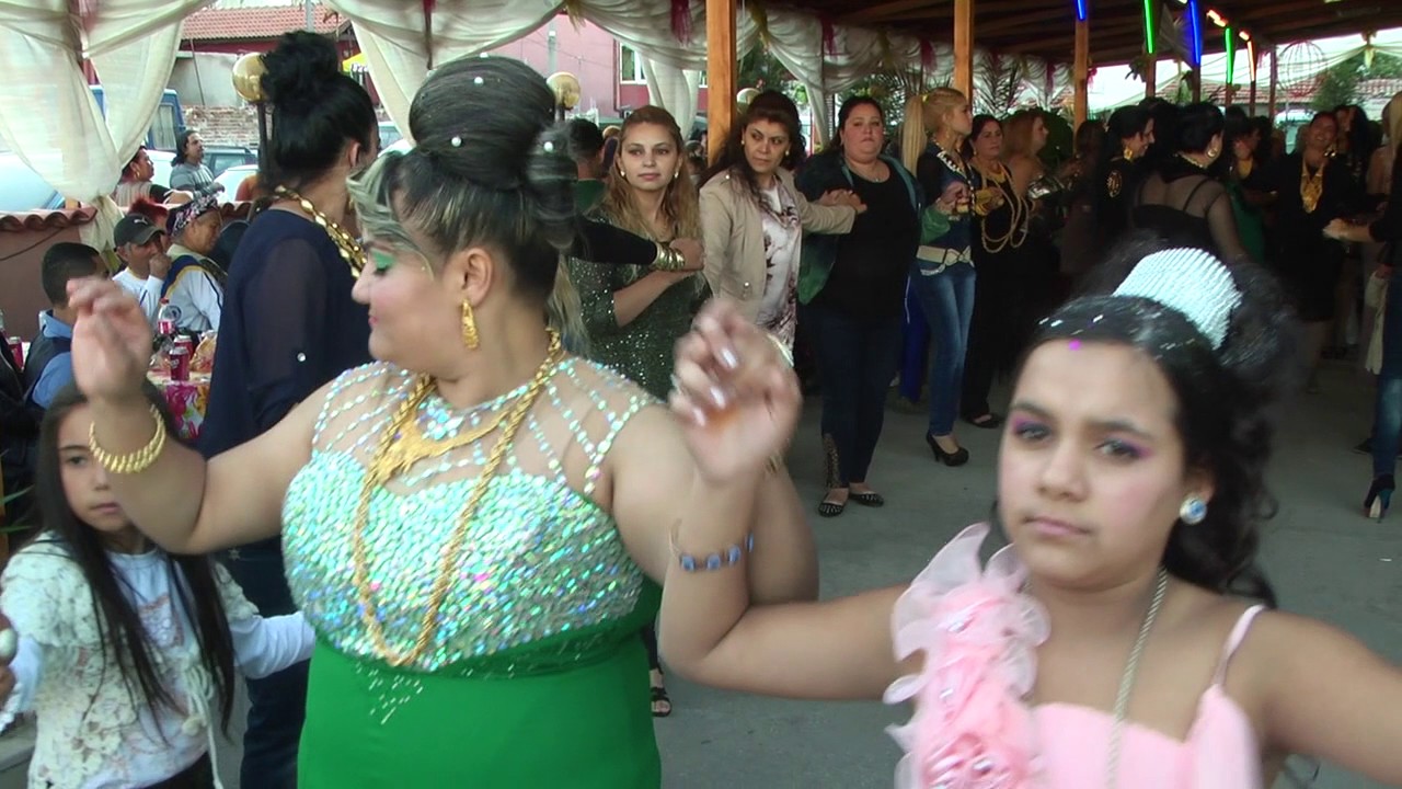 Zeki ile Gulce in Barişmak Töreni 3-Bölüm Armanmale Cekim Fetin Veli