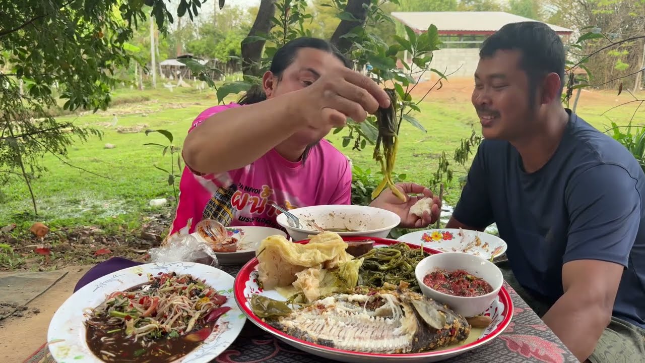 นึ่งปลาชุดผักจิ่มแจ่ว นึ่งผักฉ่ำๆแจ่วบองเข้ากันสุดๆส้มตำเผ็ดๆเข้ากันสุดๆ