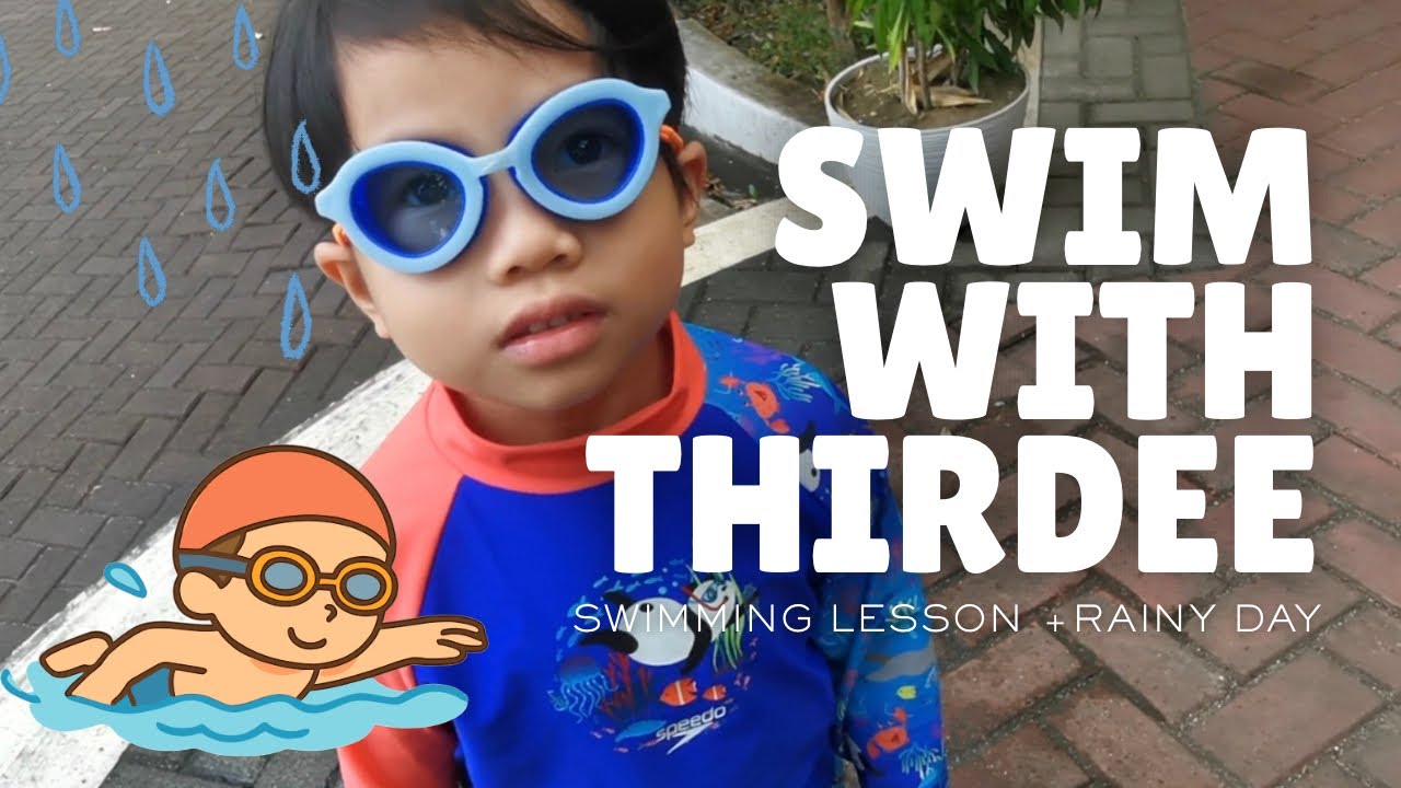 Swimming Lesson of A 4-year old | Tara! 