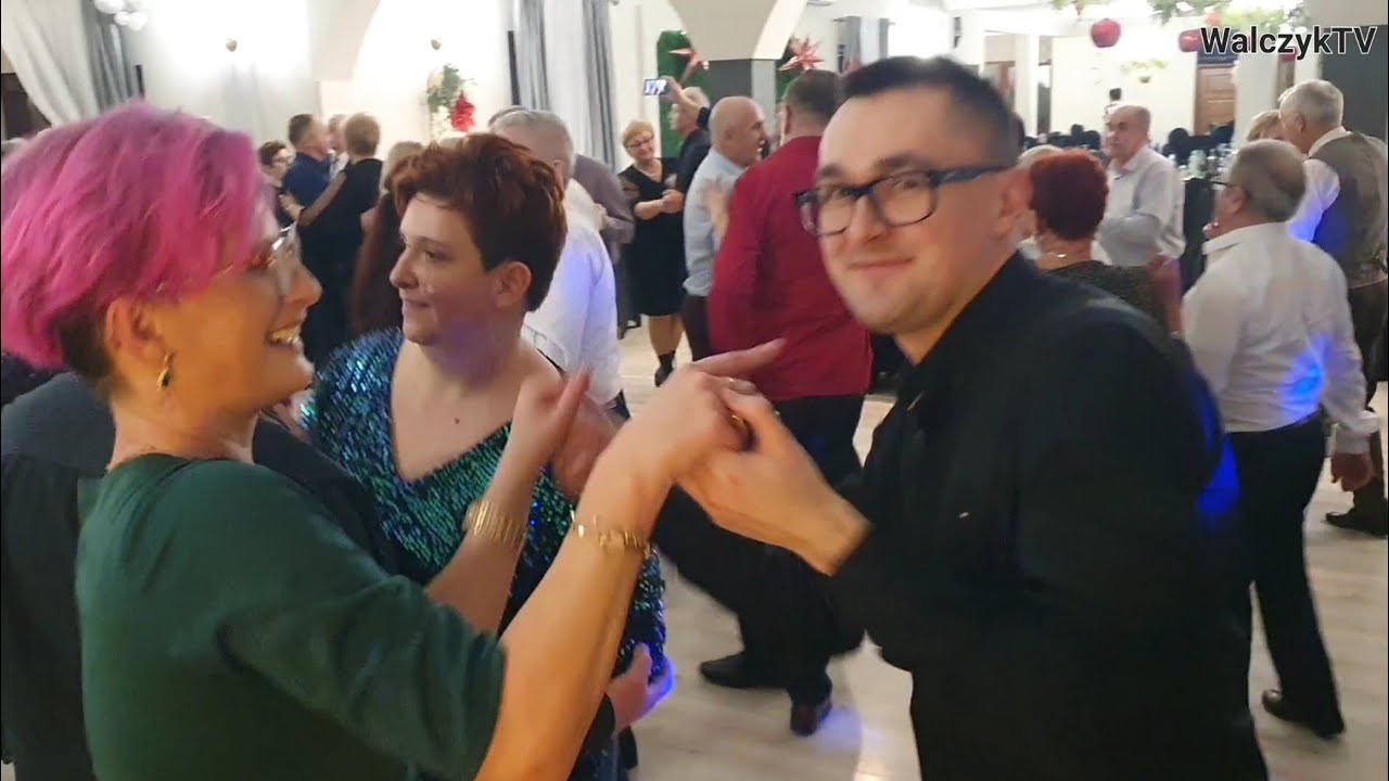 POTAŃCÓWKA z Kapelą Zbyszka Ciechowicza a na parkiecie Hania z przystojnym młodzieńcem wirują 