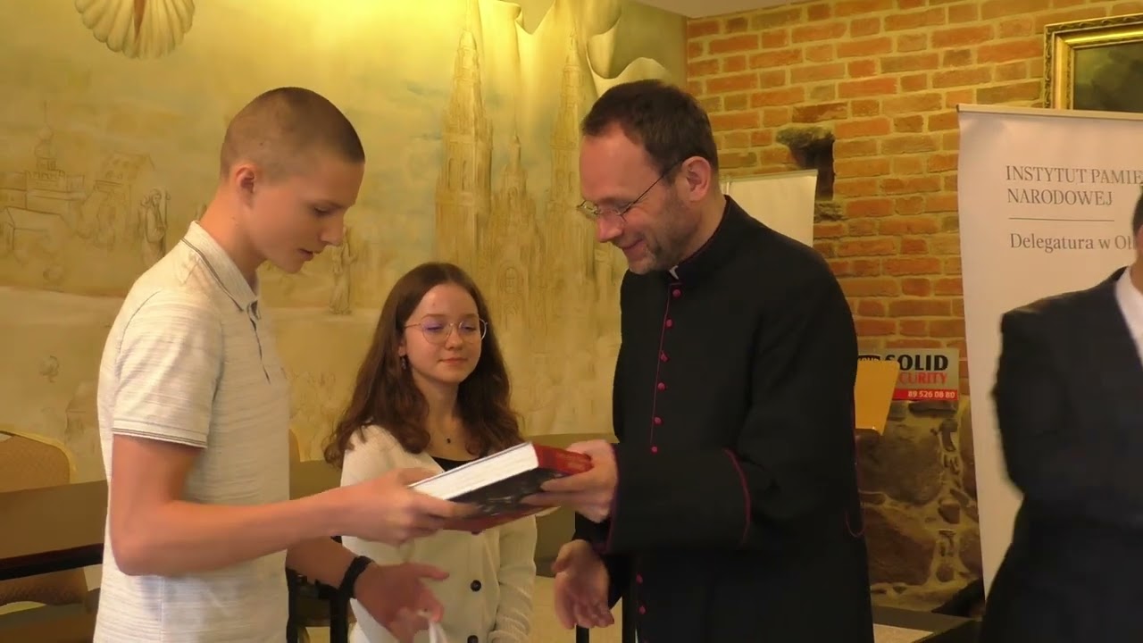 Olsztyn. Gala konkursu &bdquo;Zło dobrem zwyciężaj&rdquo; - Delegatura IPN w Olsztynie