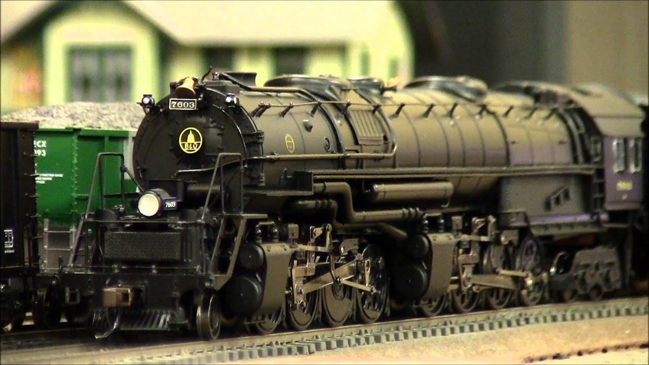 Bachmann EM-1 2-8-8-4 Yellowstone with SoundTraxx Tsunami