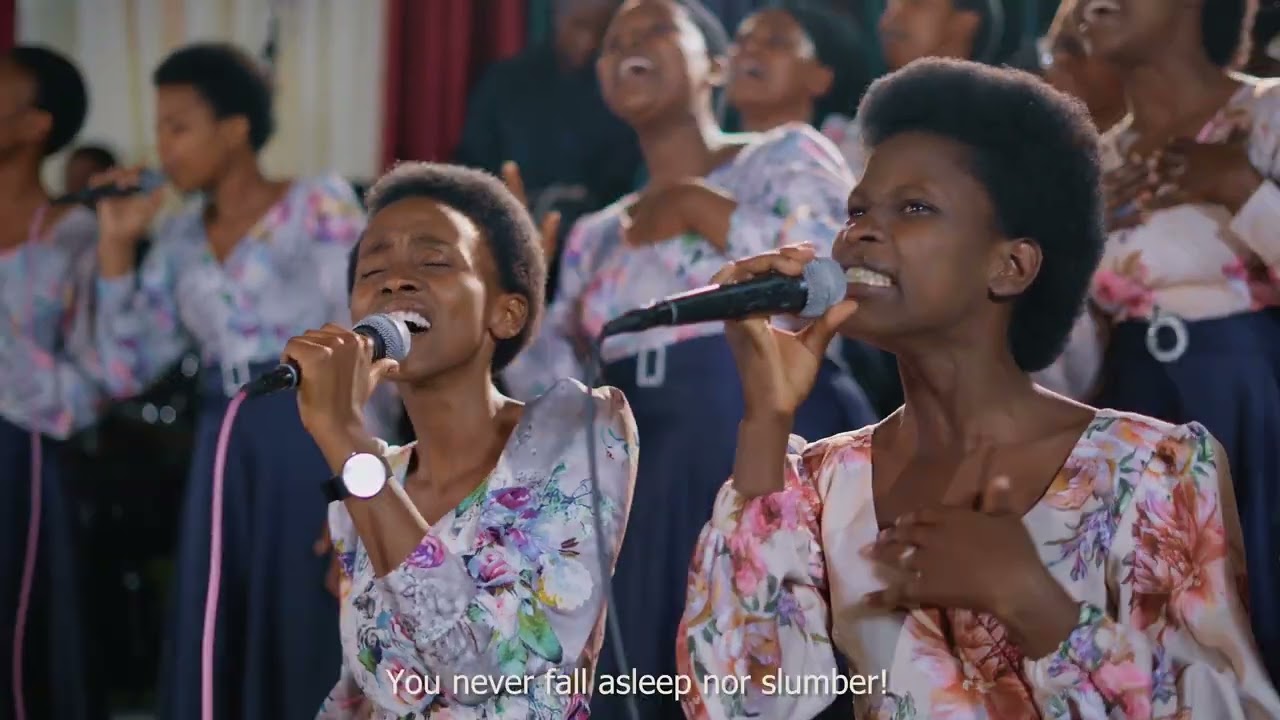 NDAKWIZEYE  by  Nazir Choir (official Live recording Video)