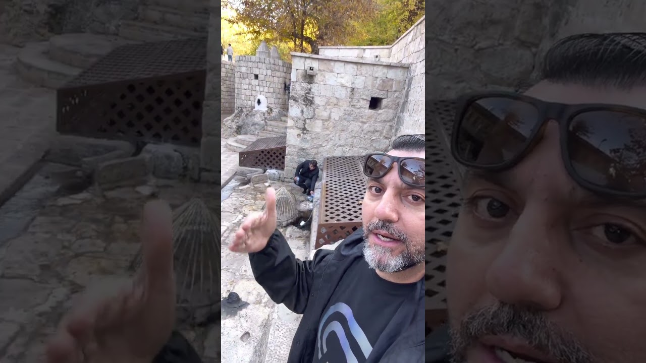 من معبد لالش في كوردستان العراق محافظة دهوك 