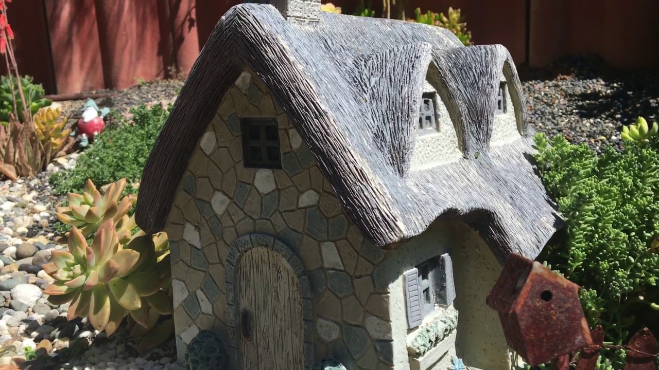 Succulent Fairy Garden