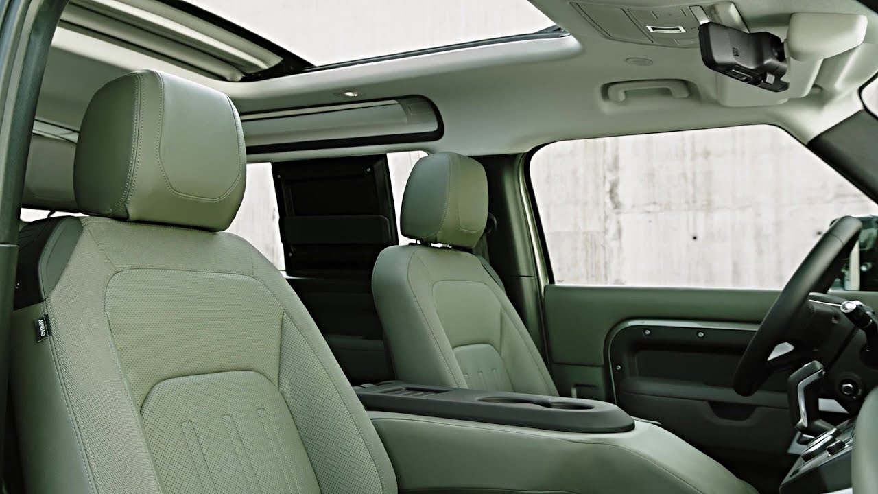 2020 Land Rover Defender - Interior and dev-test