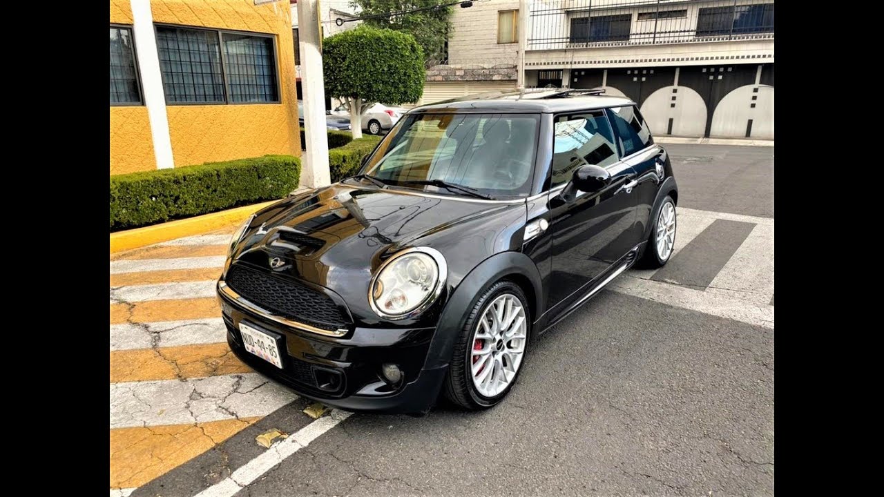 MINI COOPER S JOHN COOPER WORKS TURBO 2011