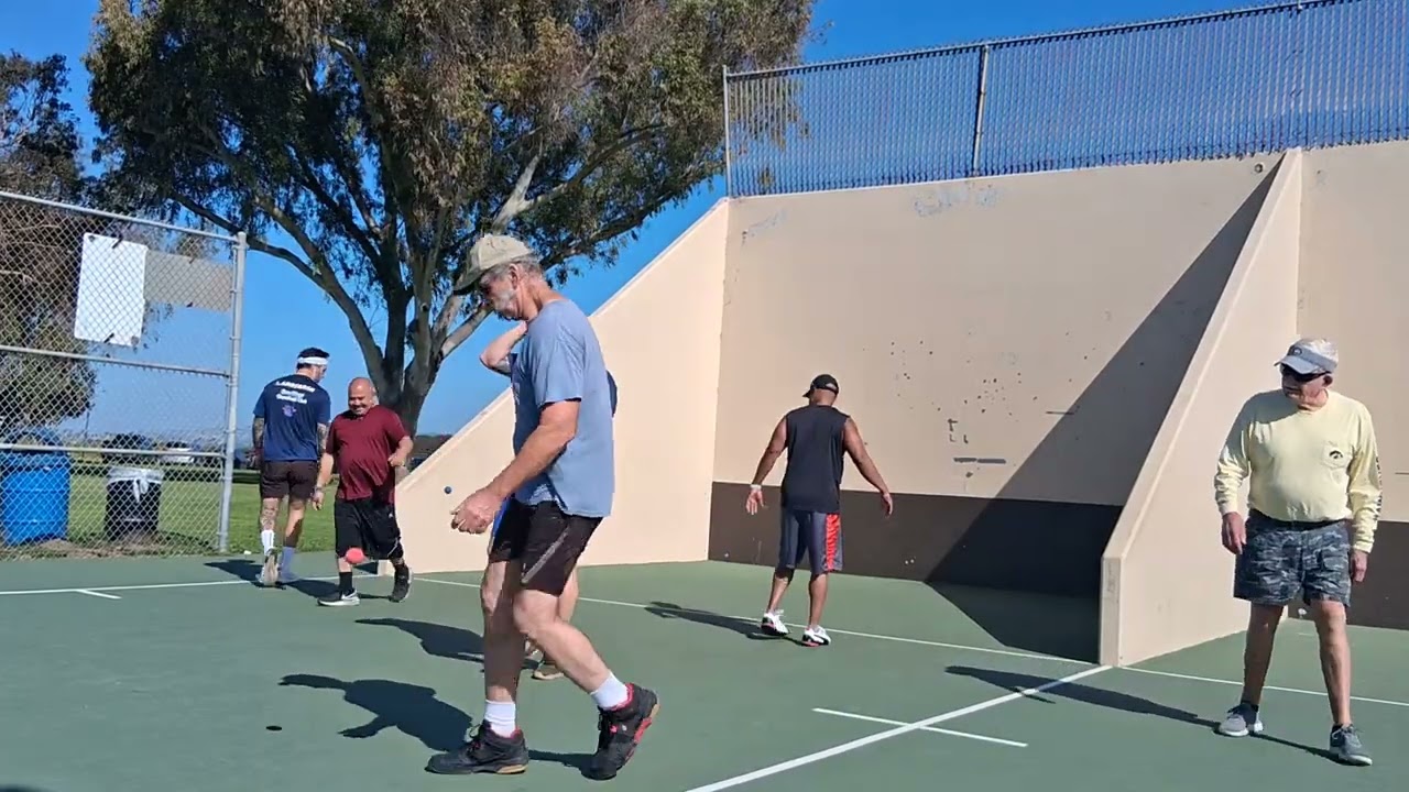 Victor and Lee vs Mike and Ray 1st game Robb field handball tournament 