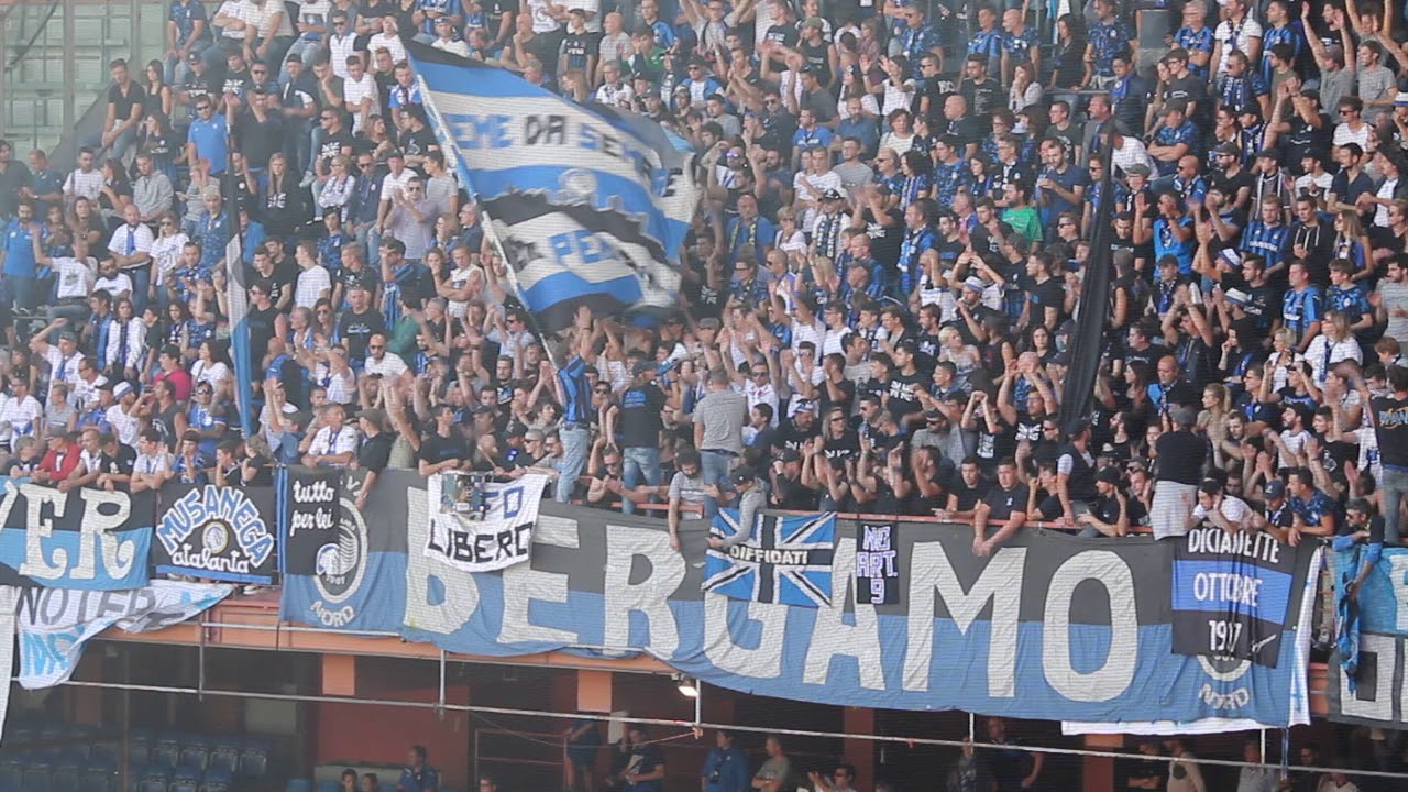 Sampdoria - Atalanta 2017 / 2018 - Curva Nord Bergamo in azione