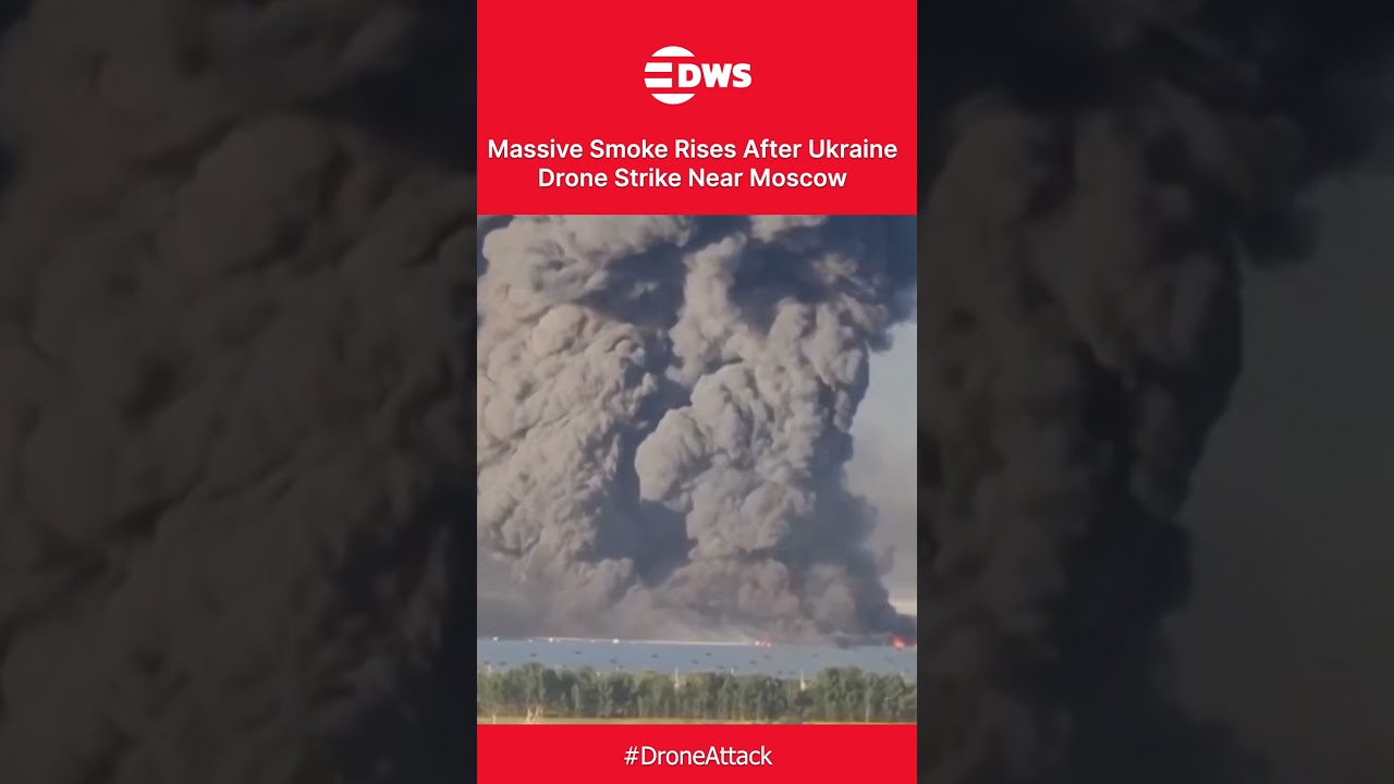 Огромный столб дыма над российским складом после атаки украинских дронов | DWS News | AH1C