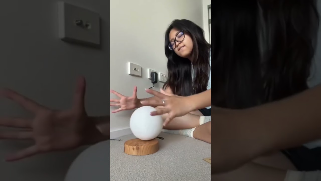 Levitating Moon Lamp  #amazongadgets #coolgadgets #gadgetlife #bestgadgets