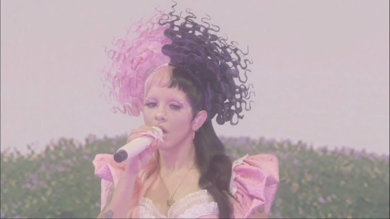 Melanie Martinez - Field Trip (Live from Can&rsquo;t Wait Till I'm Out Of K-12 Virtual Tour) [HD]