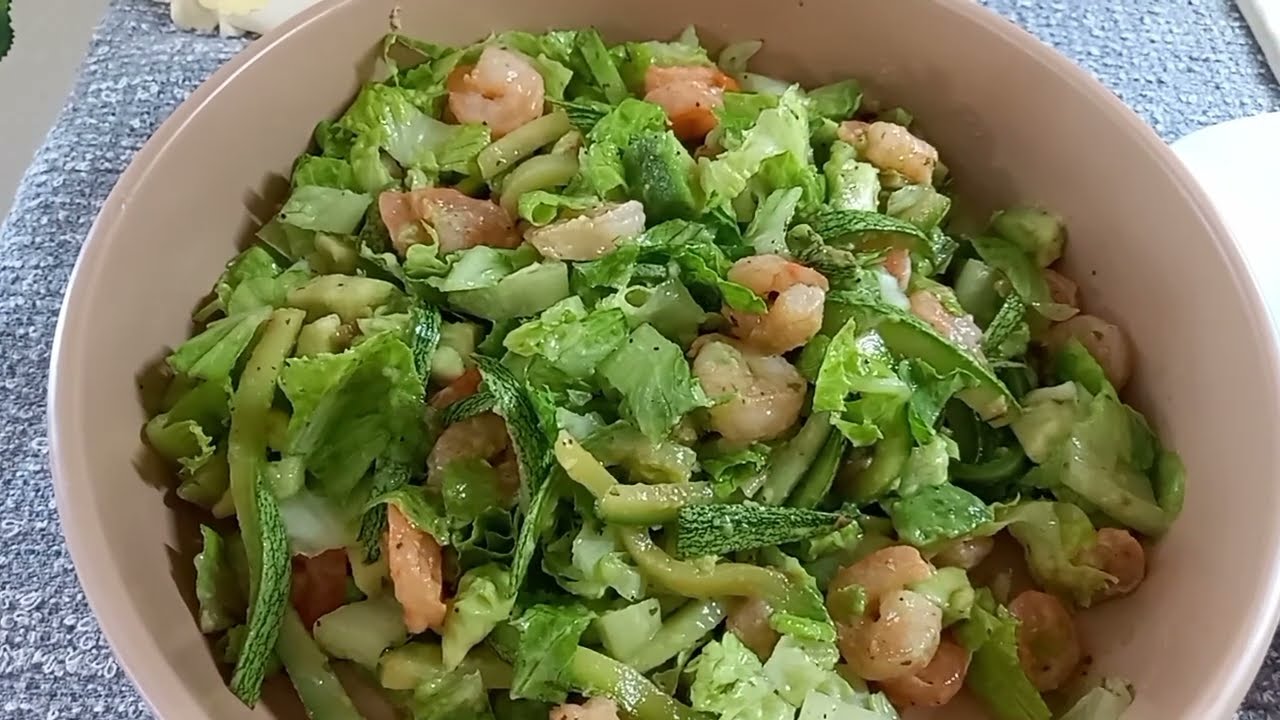 La Ensalada de Zucchini y Camarones que Debes Probar 