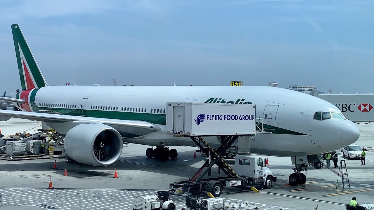 Flight #21 LOS ANGELES-ROME (Alitalia-777-200-Economy)
