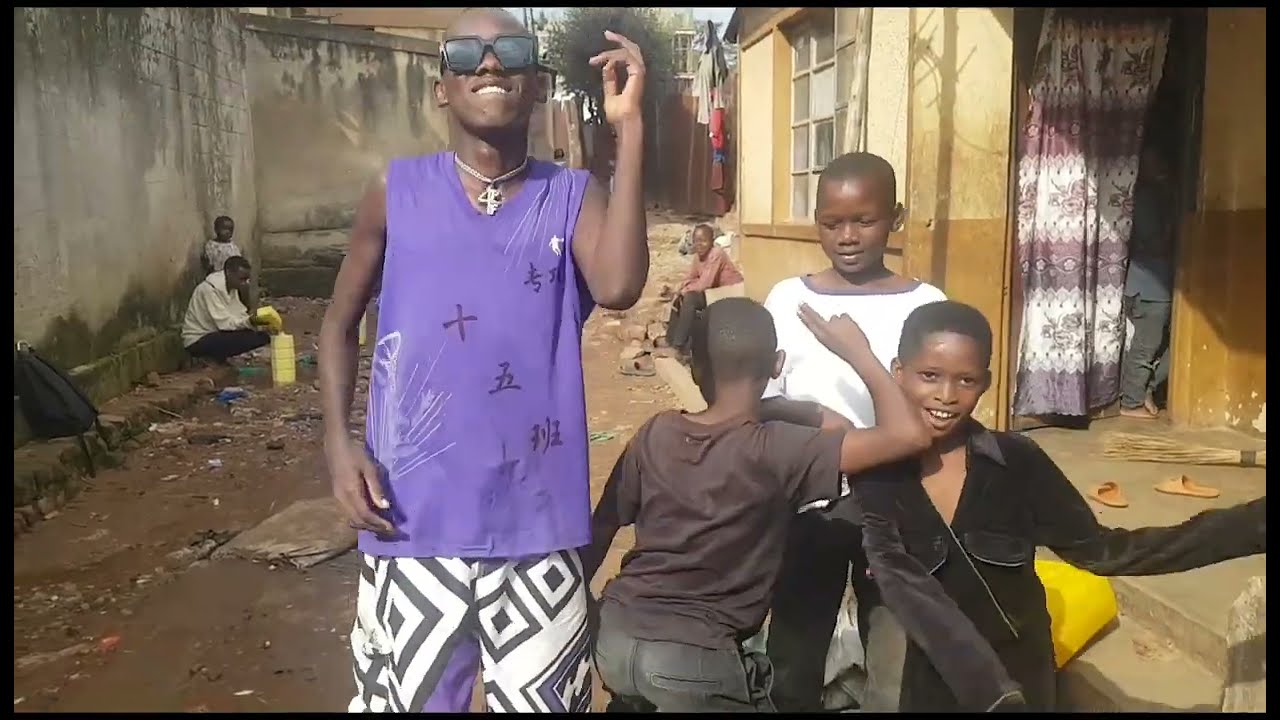 Calish_Hands_Up_(official_video)