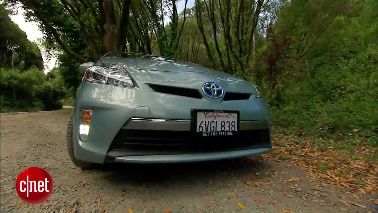 2012 Toyota Prius Plug-in Hybrid - Car Tech