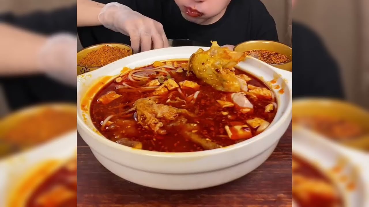 MUKBANG ASMR | 🍜big bowl of fried egg, chicken feet, & snail noodles meets a whole roasted chicken!