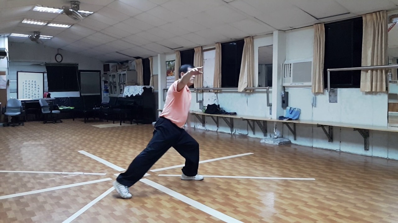 台北市五禽戲協會總教練江圳吉演示