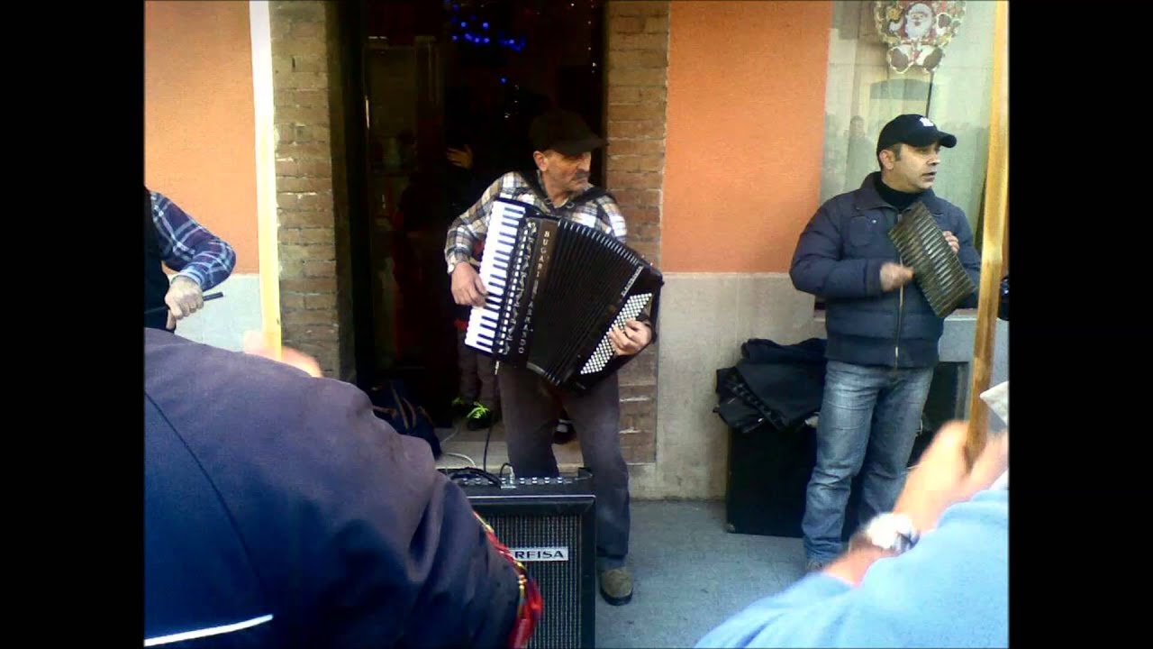 CASACALENDA LA TRADIZIONE DEL BUFU'