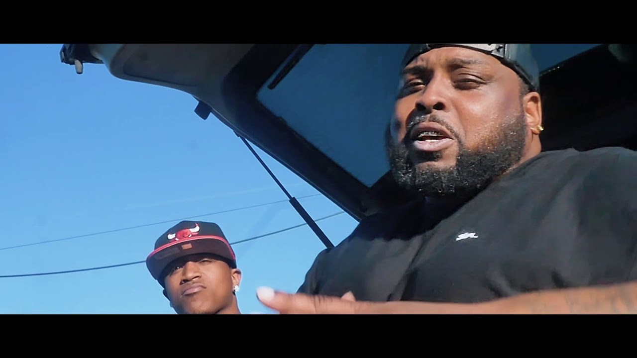 “Right Here” ft. Stunna Bam / D-Gotti / Bigg Third - Breadman