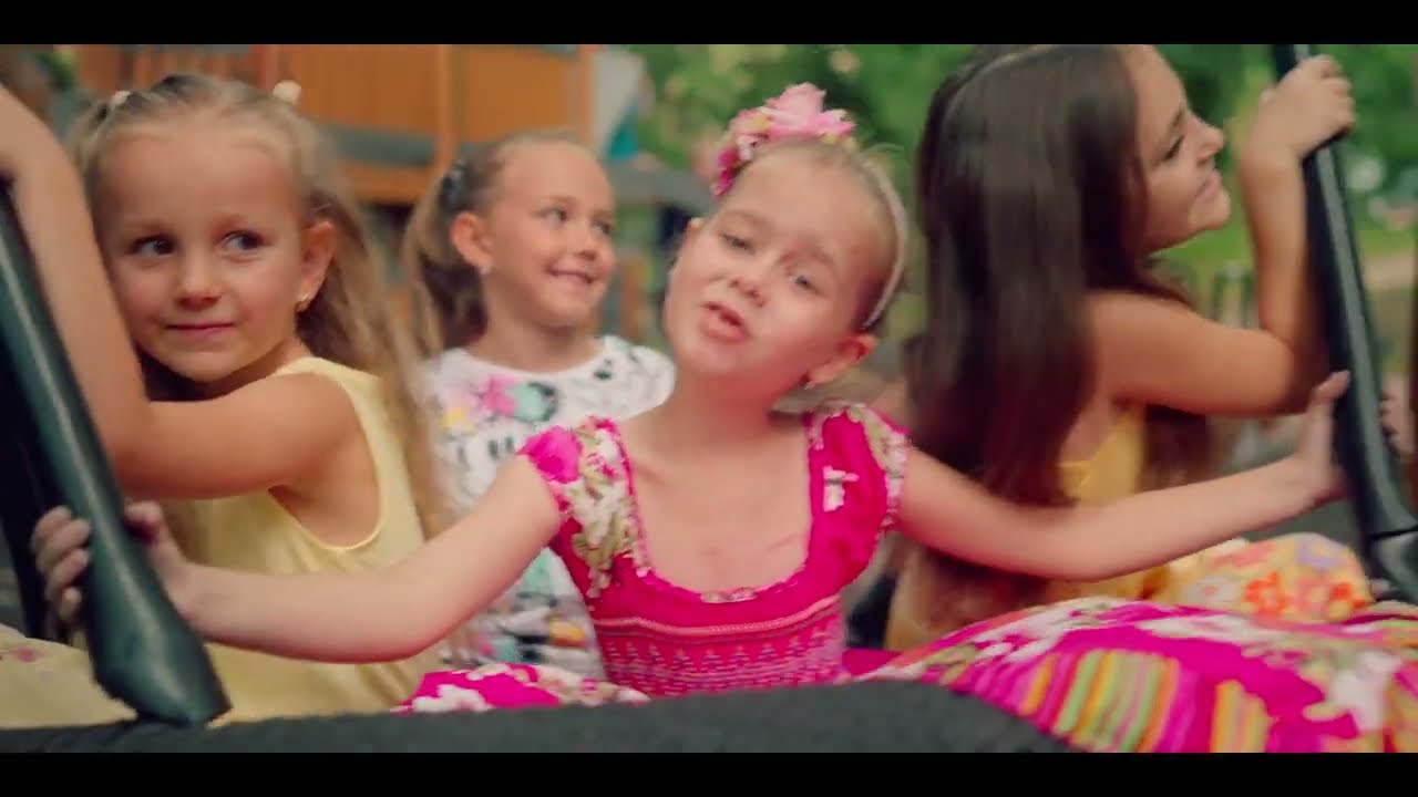 Leont&yacute;nka  - Jdu do &scaron;koly