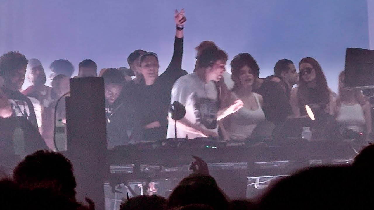 Fred Again.. - High for This & you're a star (USB002 Tour)(Toronto N1 2025)