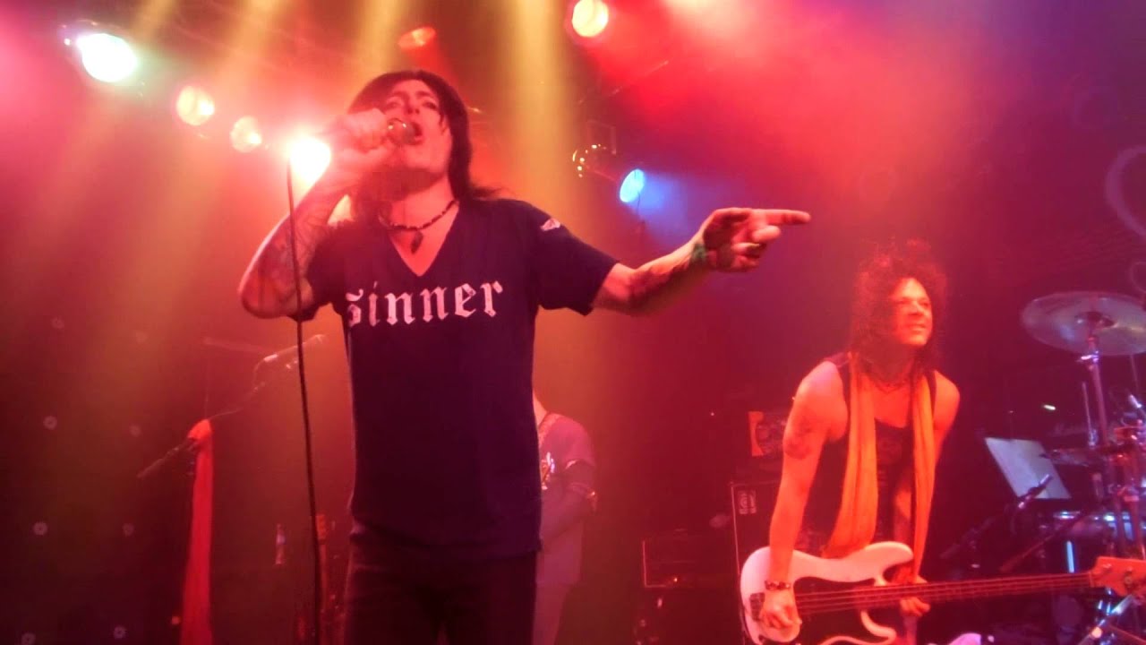 Phil Lewis / Tracii Guns / L.A. Guns Reunion w/ Sin City Sinners - Rip & Tear