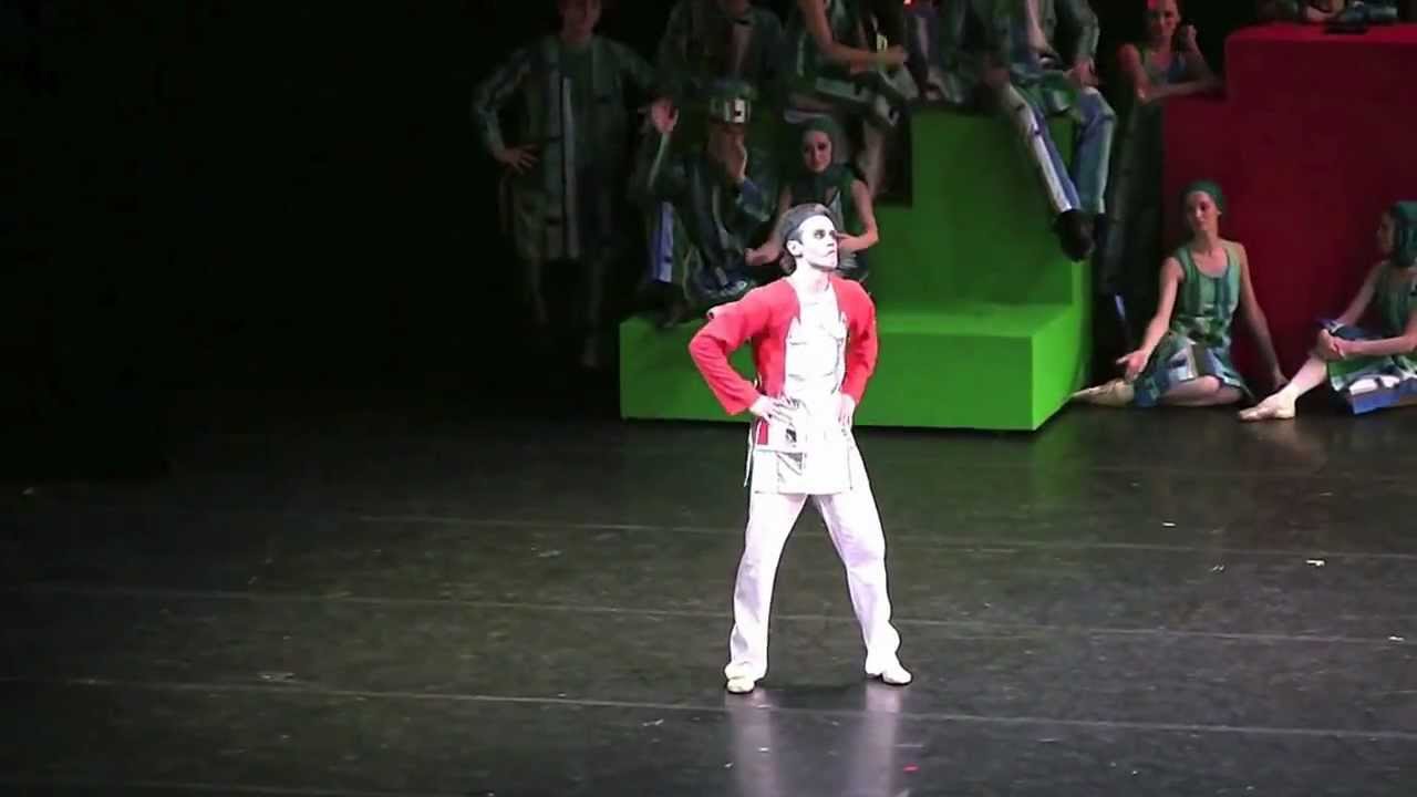 Leonid Sarafanov's solo in Little Humped Back Horse
